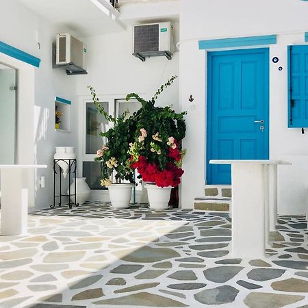 Taki'S Guests Bed & Breakfast Naxos City Екстериор снимка